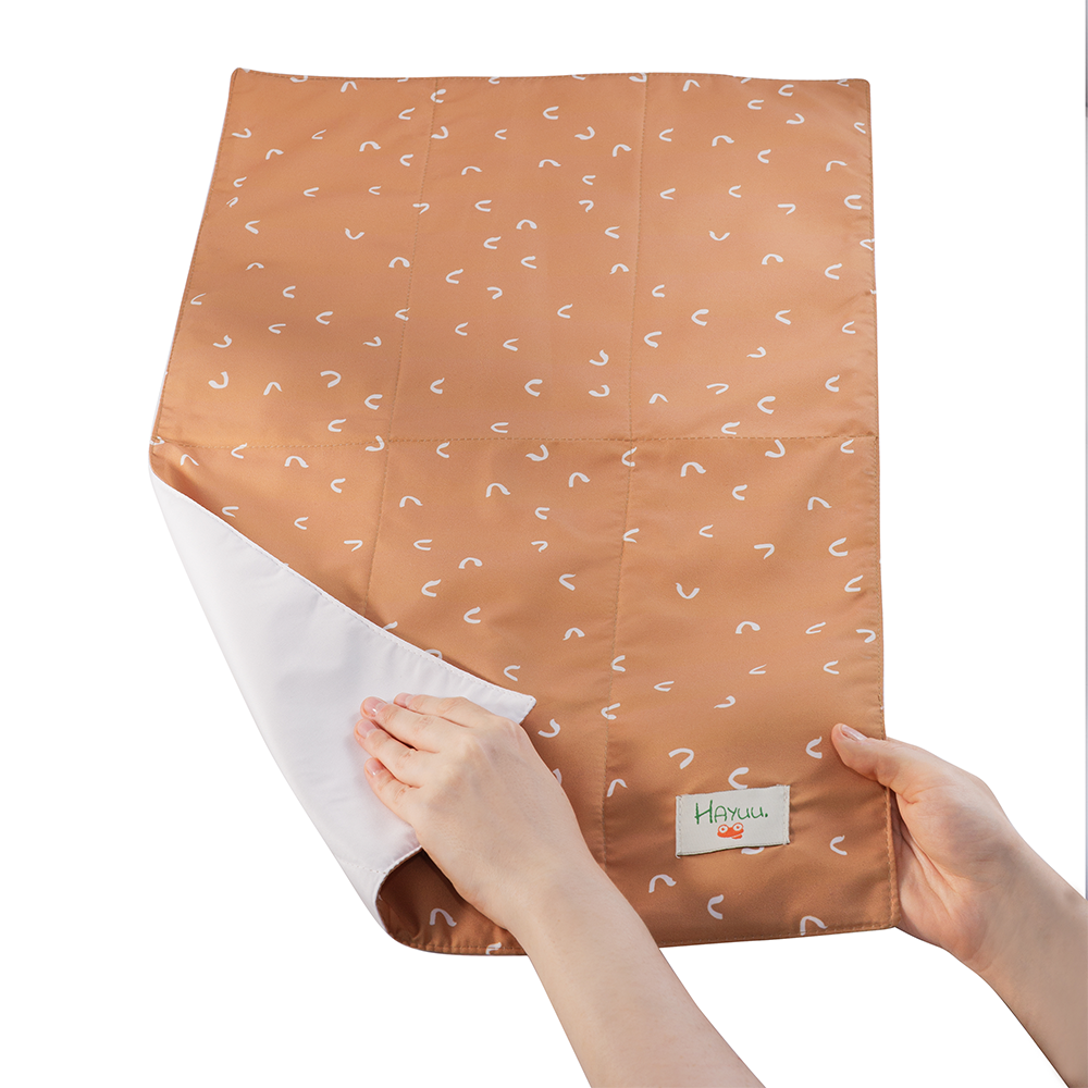 Spicy Cinnamon - Changing Mat