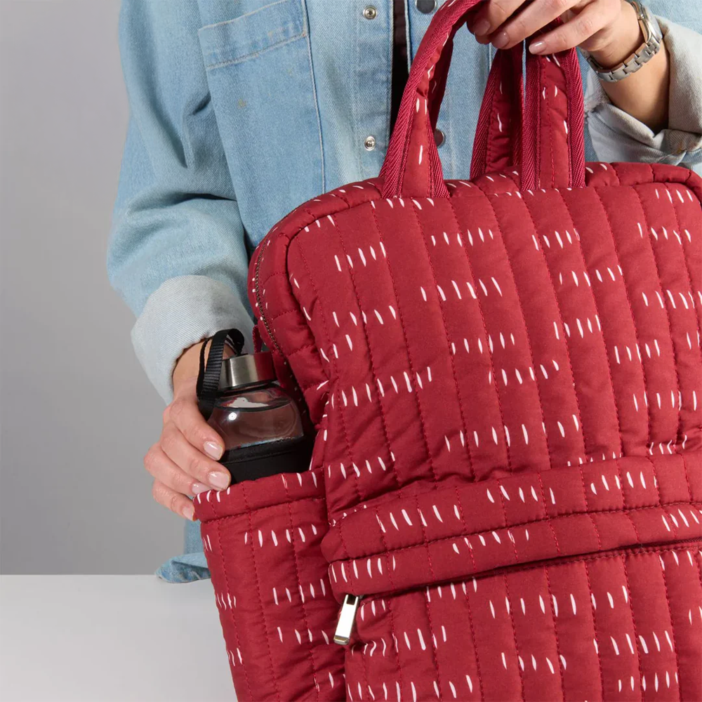 Crimson Wonder - Anne Bebek Sırt Çantası ve Alt Açma Örtüsü